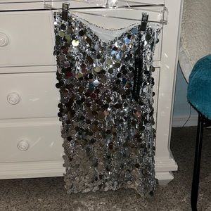 Body-con sparkly dress. Brand new, never worn!! Ordered two by accident.